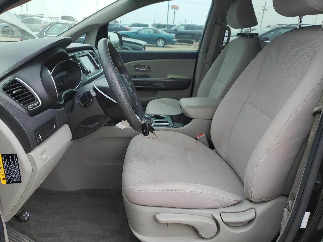 2020 Kia Sedona L - Фото 7