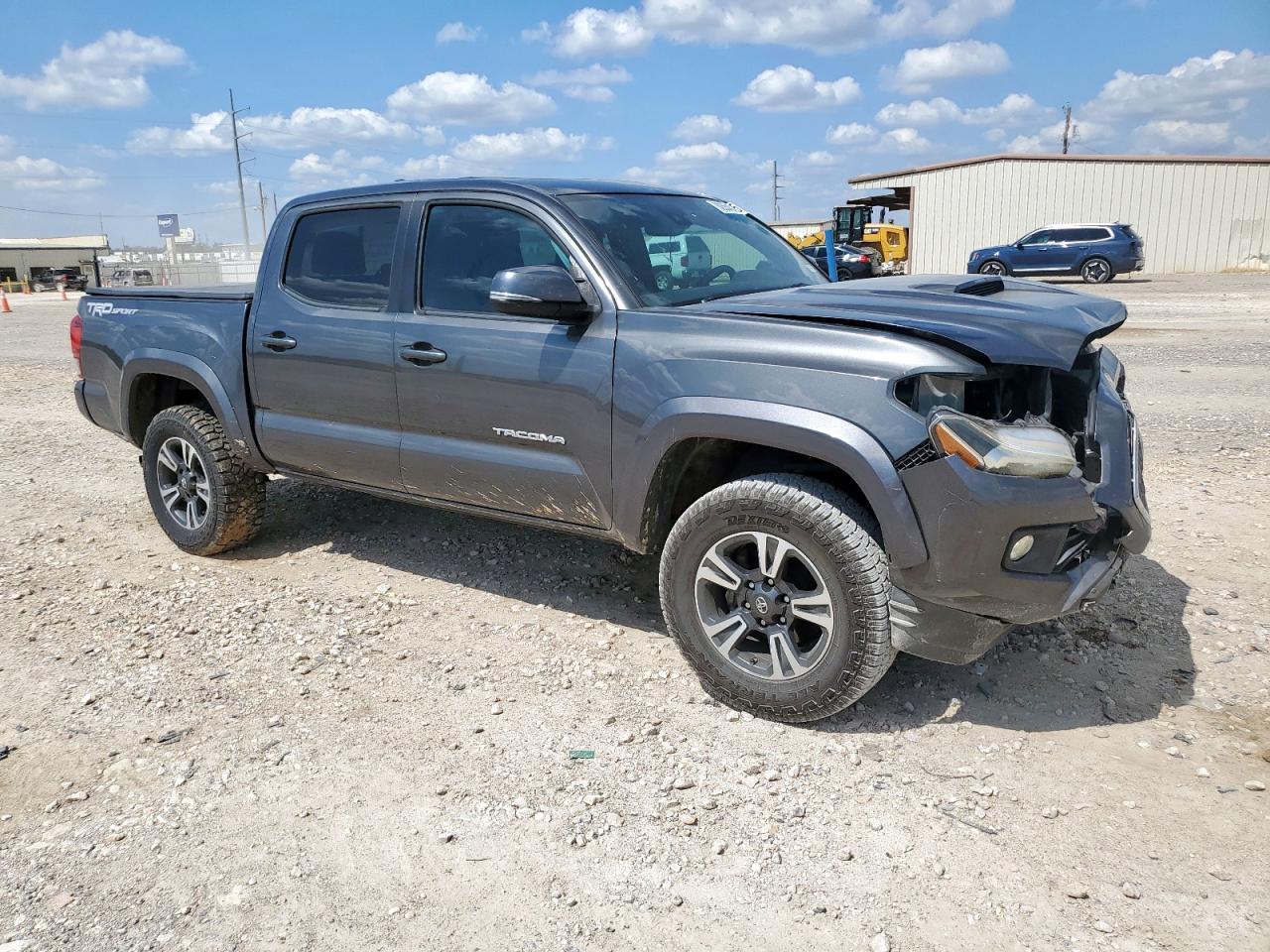 2019 Toyota Tacoma Double Cab - Фото 4
