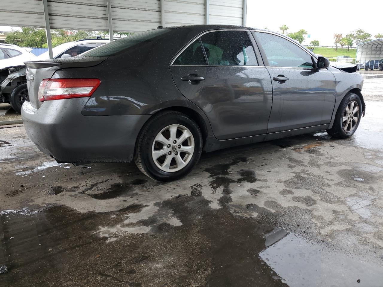 2011 Toyota Camry Base - Image 3