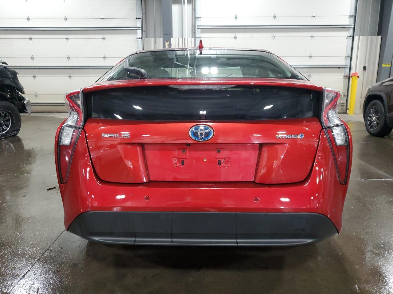 2018 Toyota Prius - Фото 6
