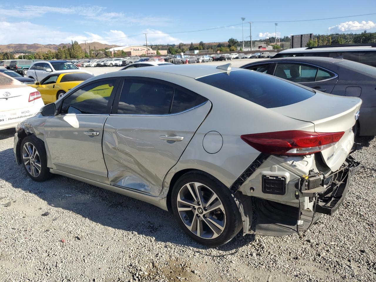 2018 Hyundai Elantra Sel - Фото 2