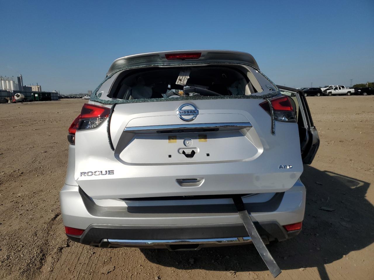 2018 Nissan Rogue S - Фото 6