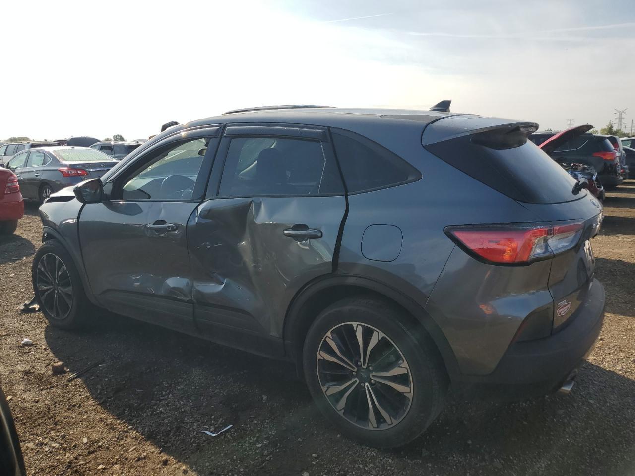 2022 Ford Escape Se - Фото 2