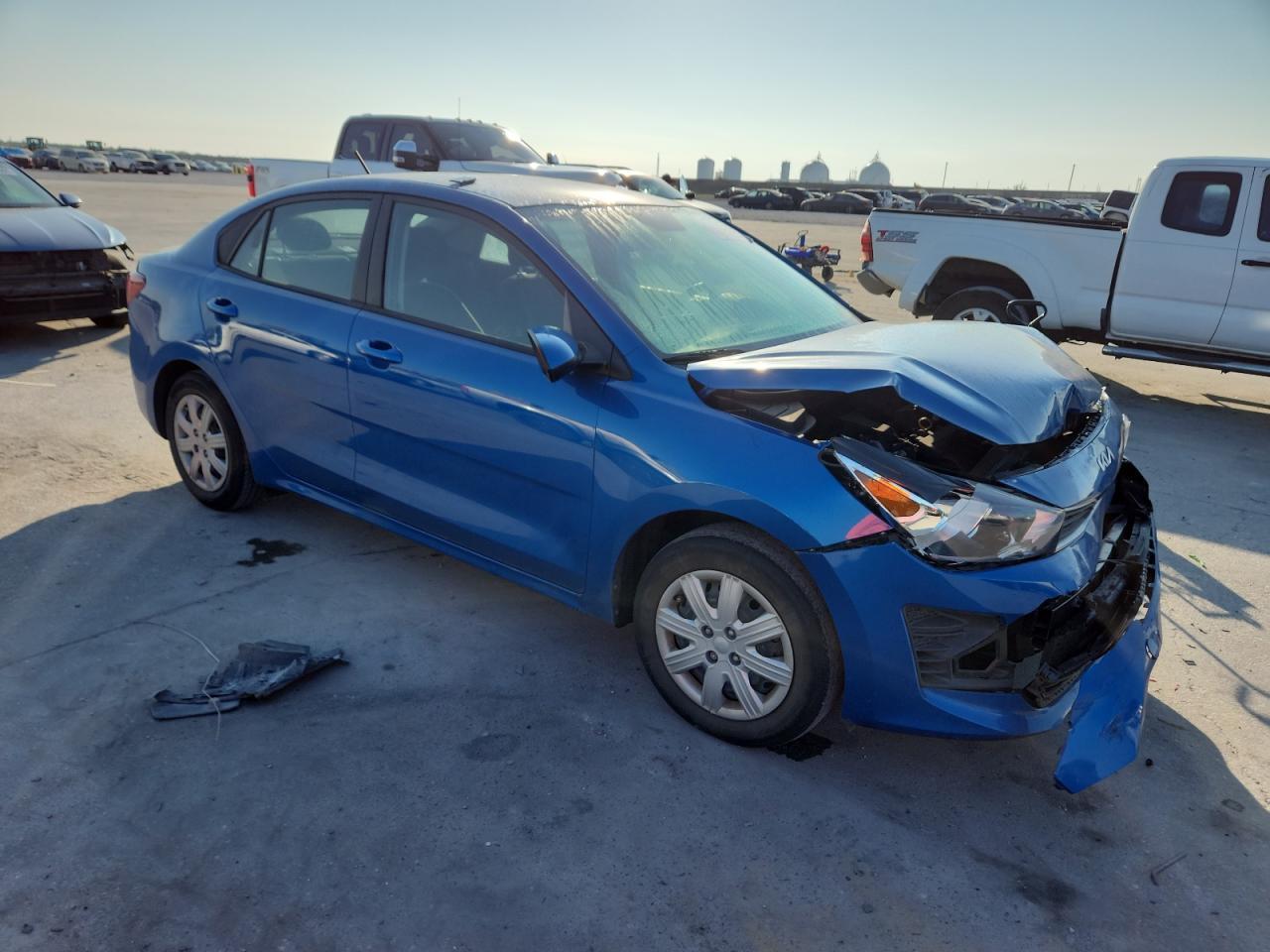 2022 Kia Rio Lx - Image 4