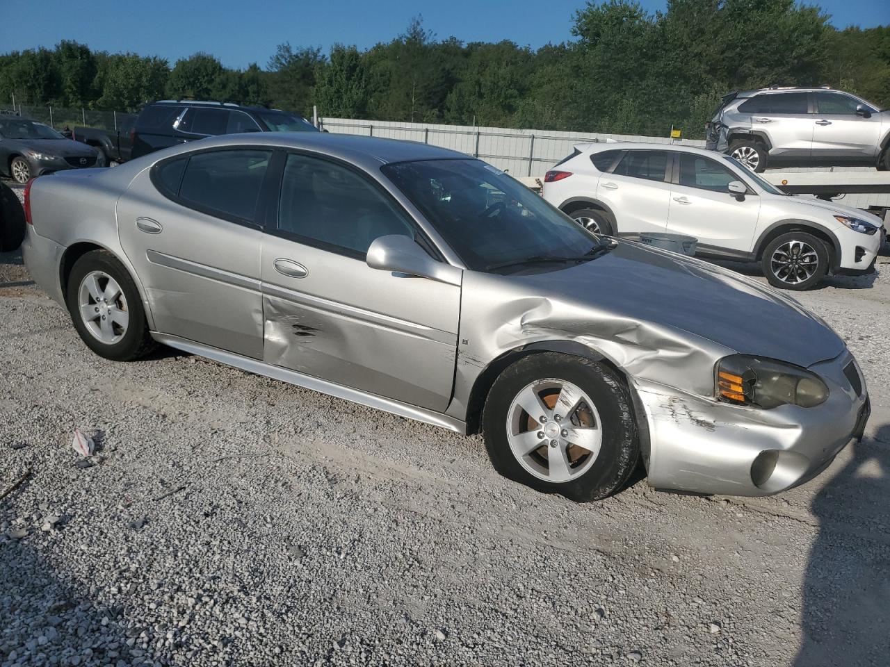 2008 Pontiac Grand Prix - Image 4