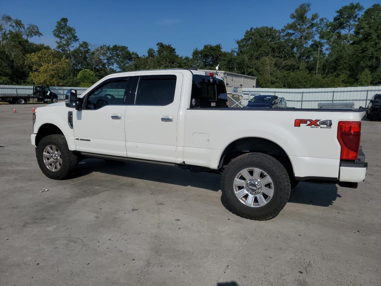2021 Ford F250 Super Duty - Фото 2