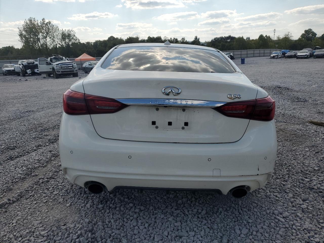 2021 Infiniti Q50 Luxe - Image 6