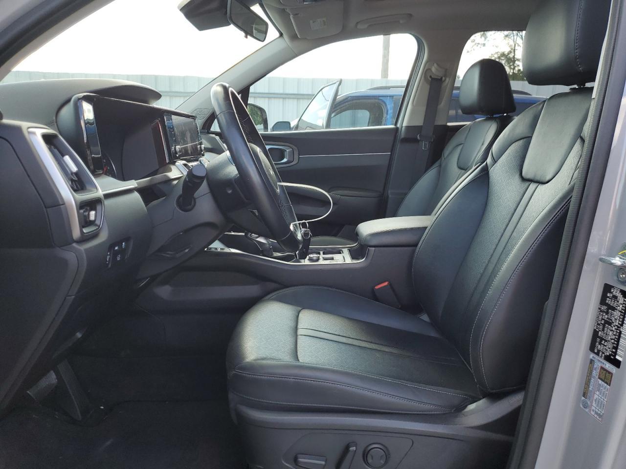 2022 Kia Sorento Ex - Image 7