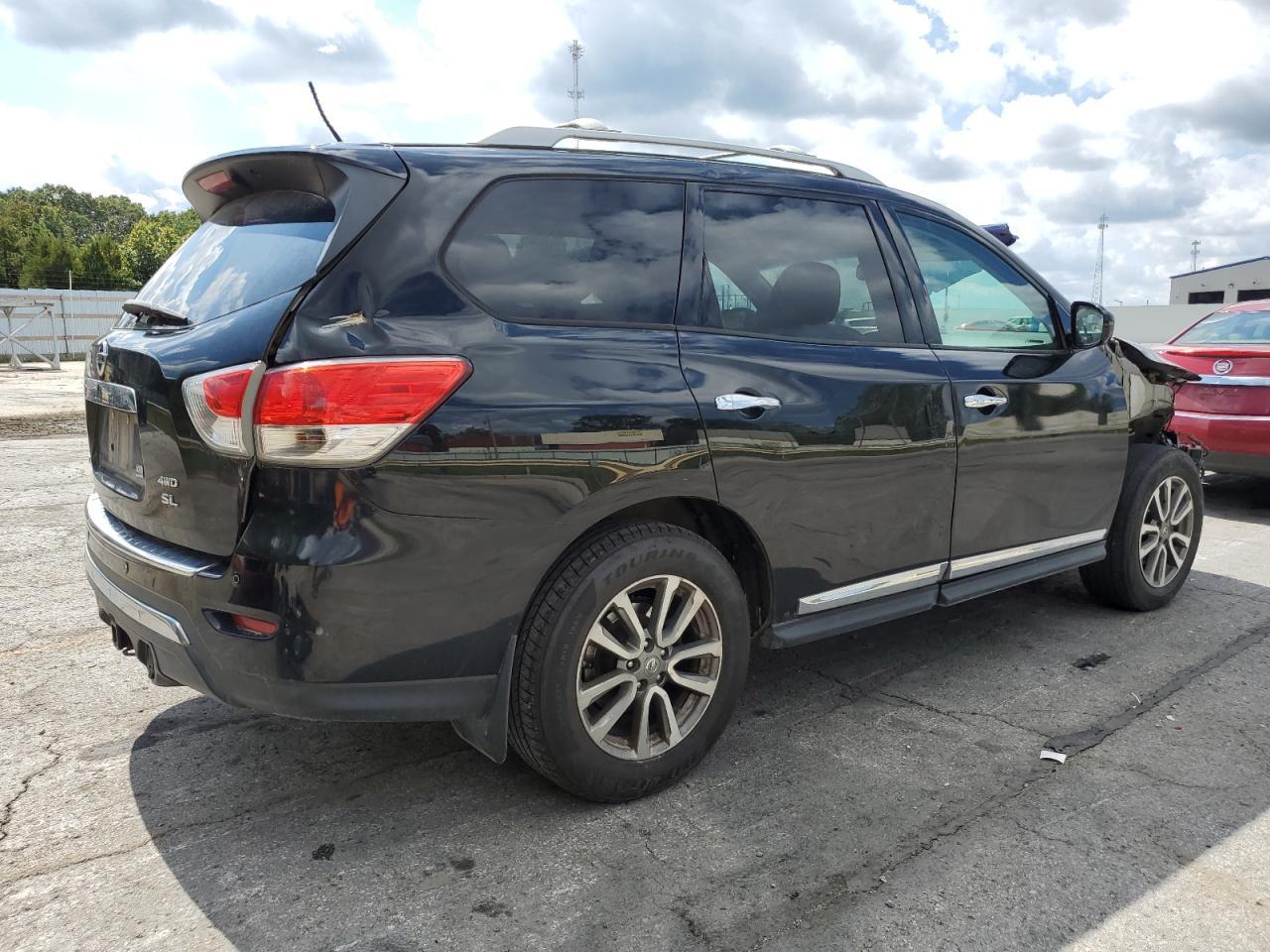 2014 Nissan Pathfinder S - Фото 3