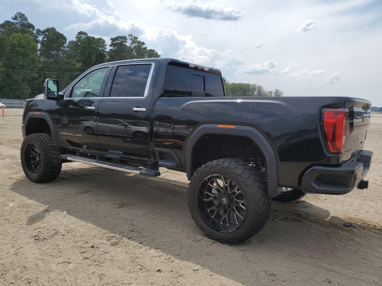 2020 GMC Sierra K2500 Denali - Фото 2