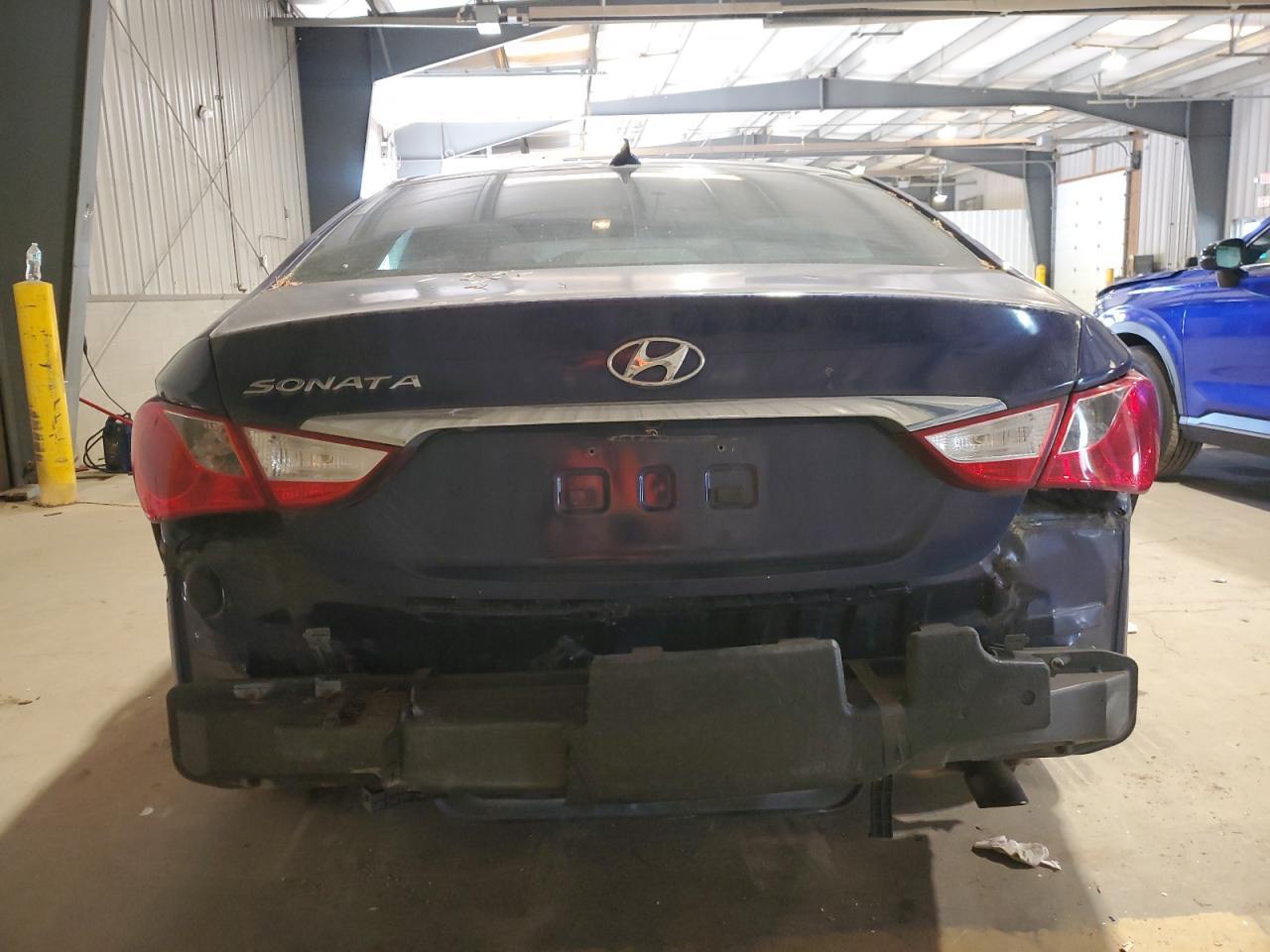 2013 Hyundai Sonata Gls - Image 6