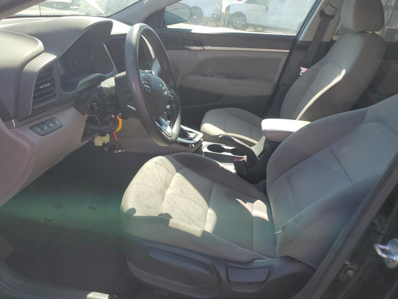 2020 Hyundai Elantra Sel - Фото 7