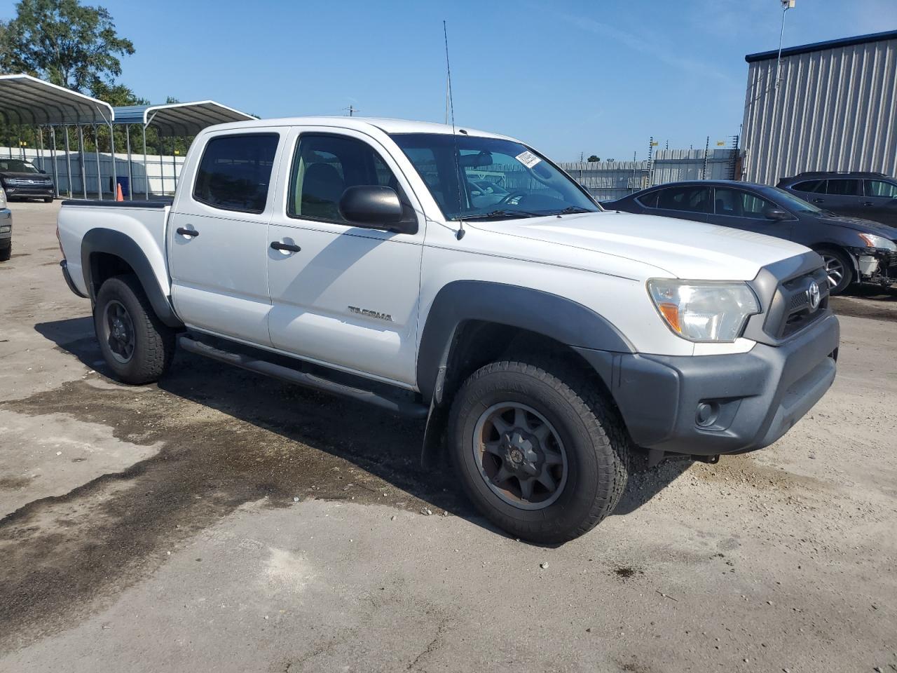 2013 Toyota Tacoma Double Cab - Image 4