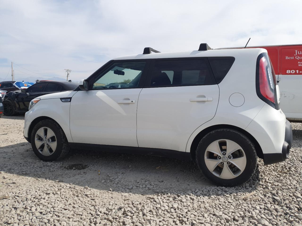 2016 Kia Soul - Image 2