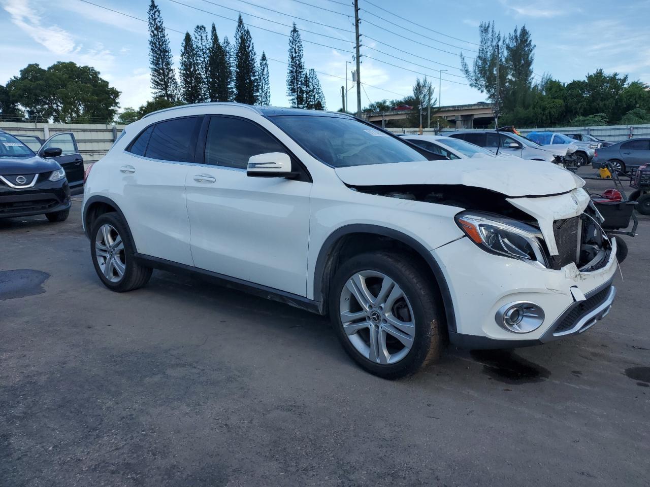 2019 Mercedes-Benz Gla 250 - Image 4