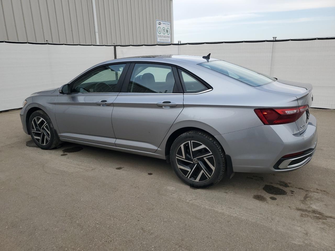 2024 Volkswagen Jetta Sel - Image 2