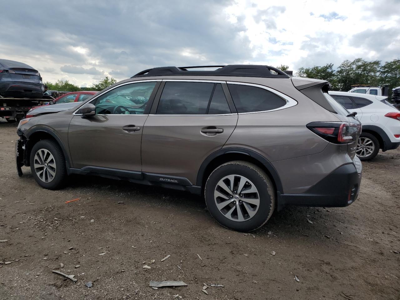 2022 Subaru Outback Premium - Фото 2