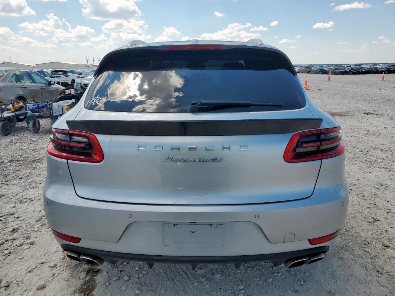 2016 Porsche Macan Turbo - Фото 6