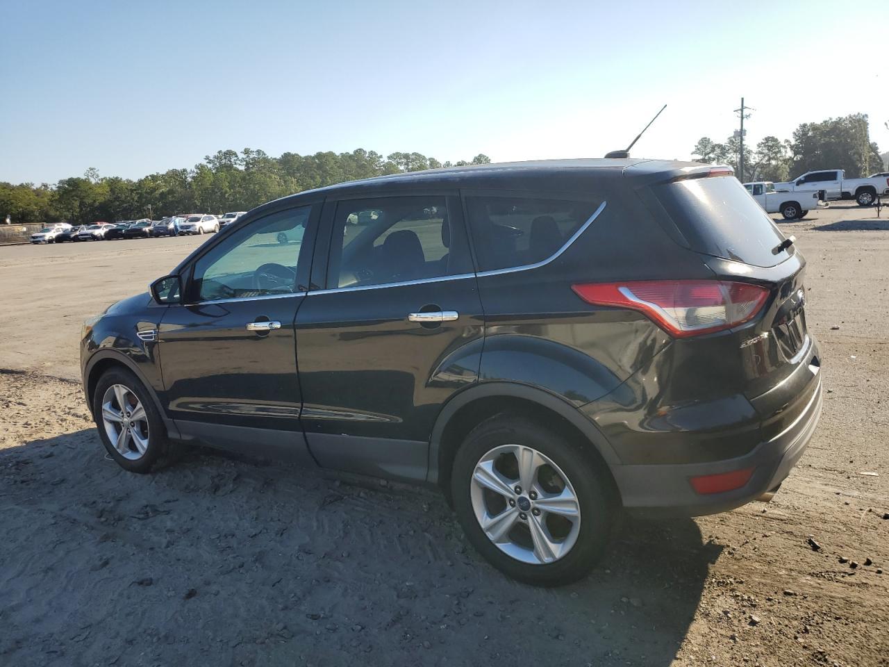 2015 Ford Escape Se - Фото 2