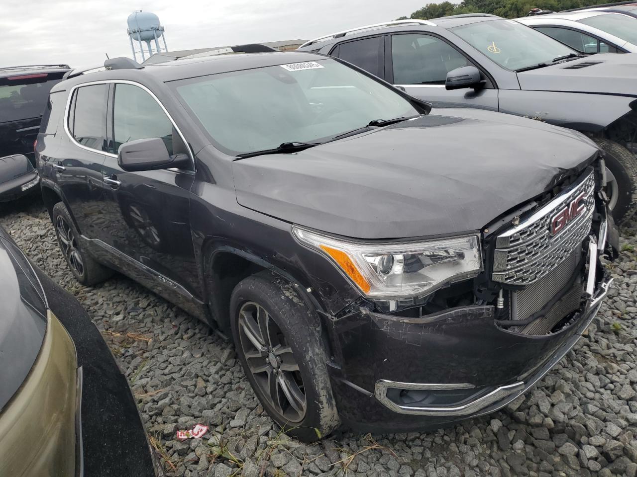 2019 GMC Acadia Awd Denali - Image 4
