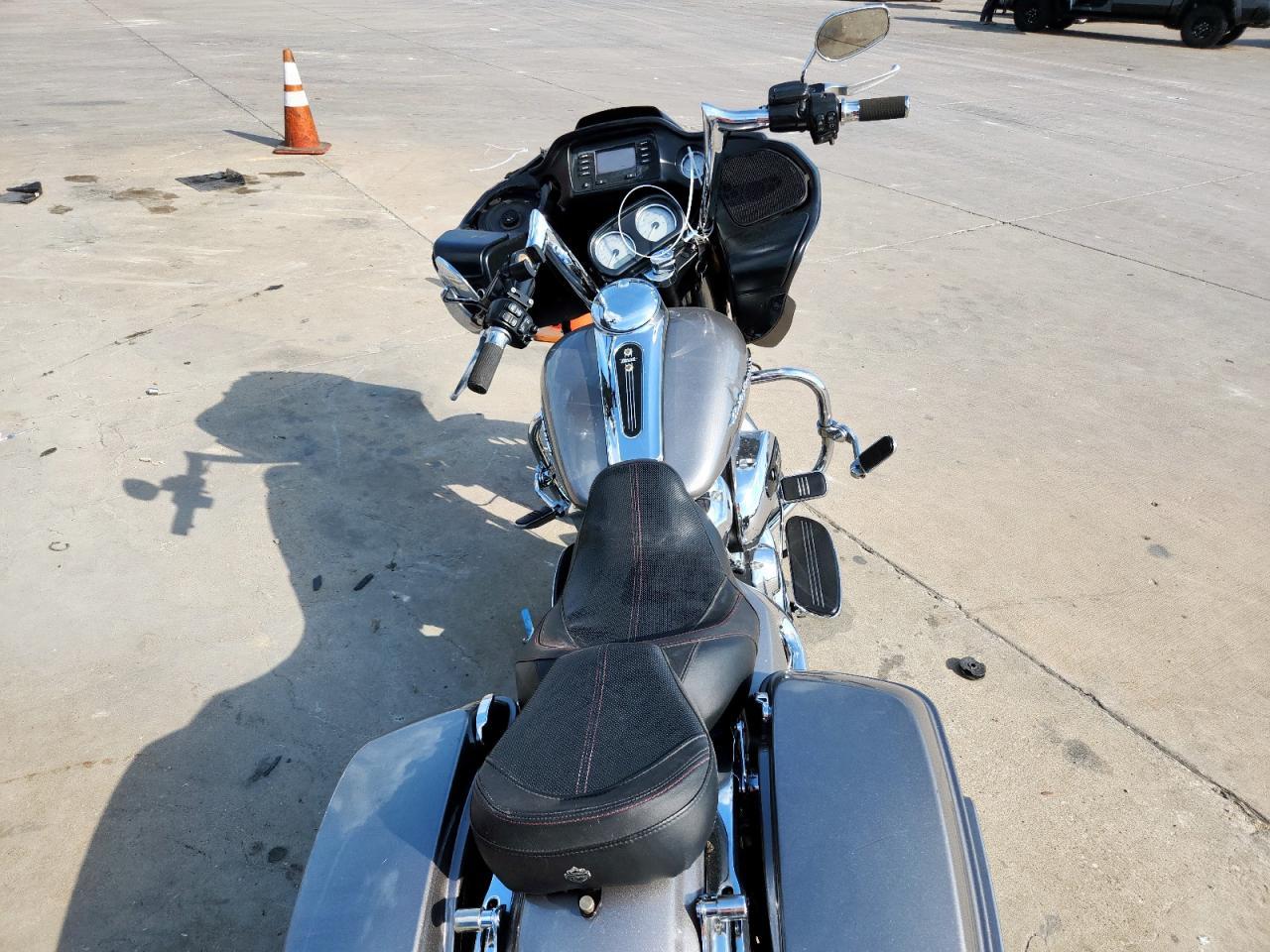 2017 Harley-Davidson Fltrx Road Glide - Image 6