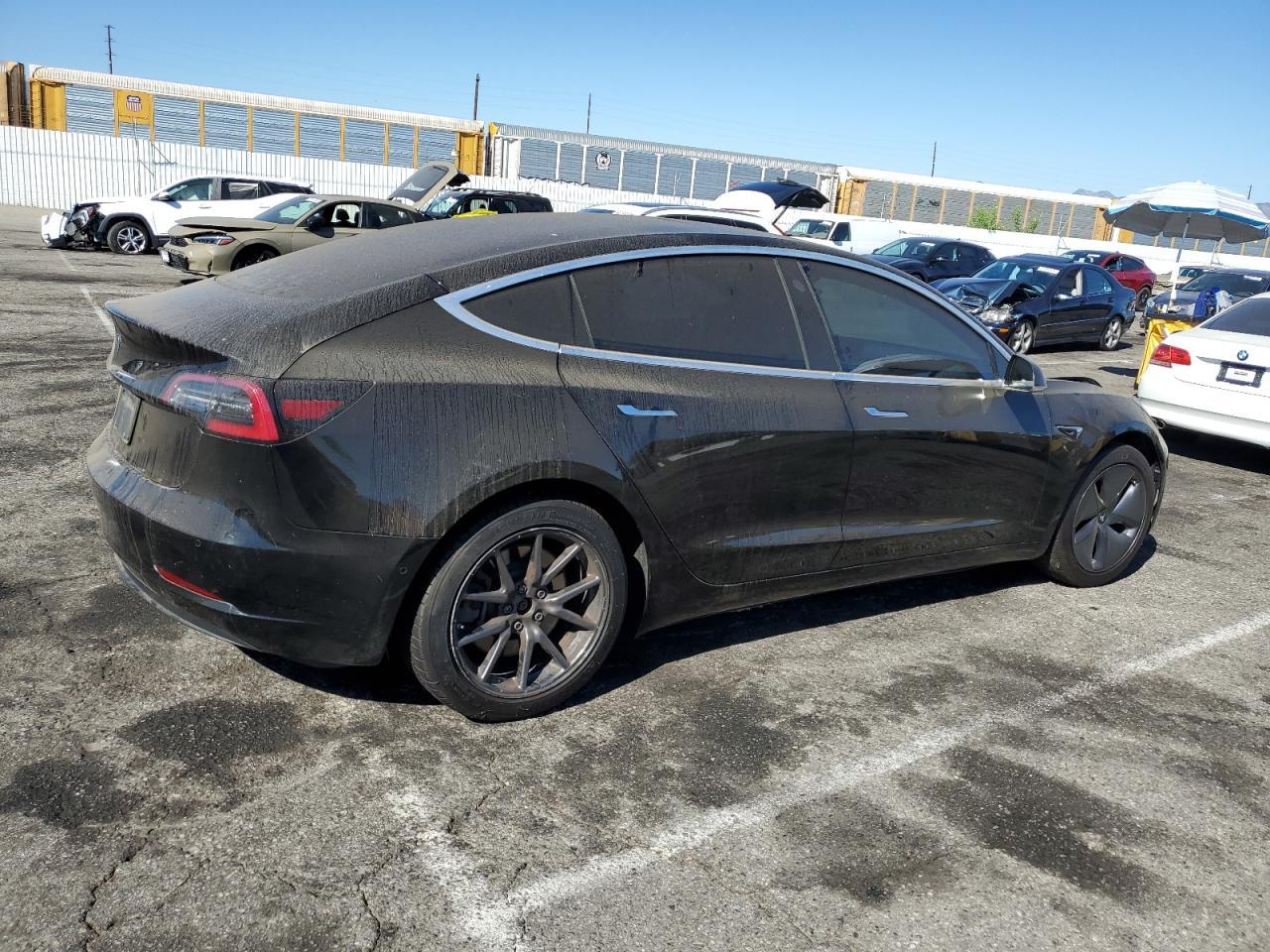 2019 Tesla Model 3 - Image 3