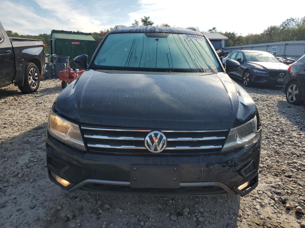 2018 Volkswagen Tiguan S - Image 5