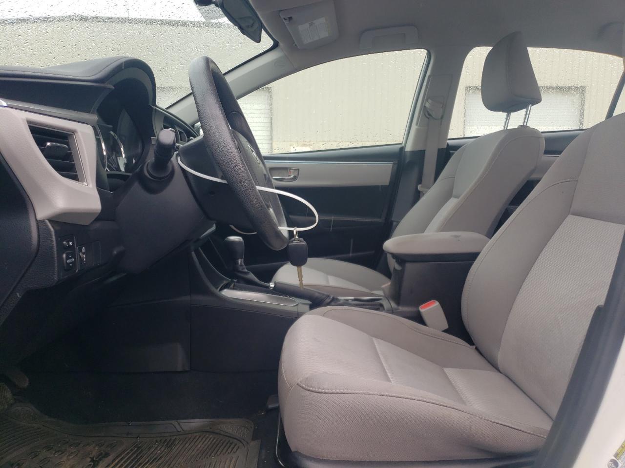 2015 Toyota Corolla L - Фото 7