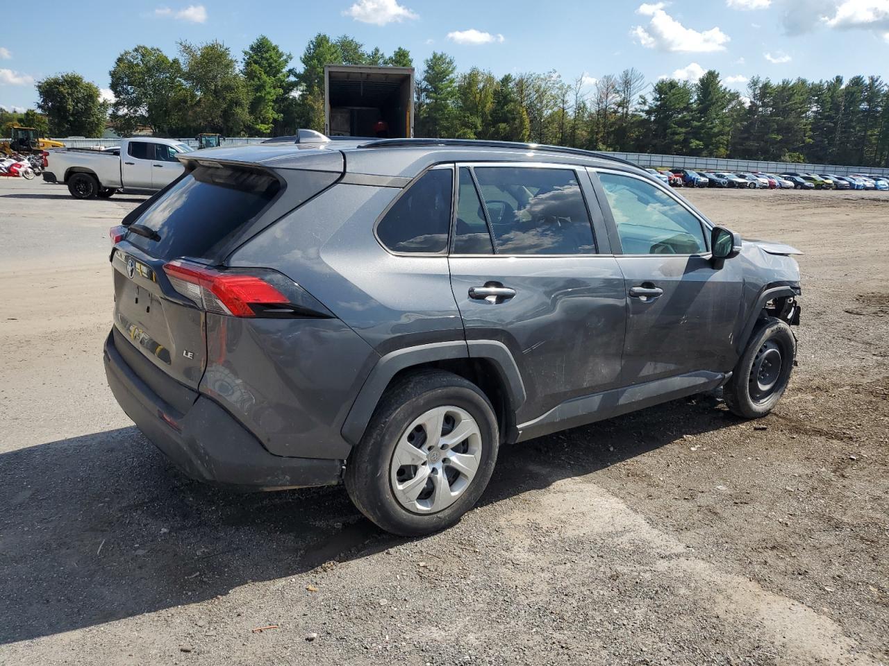 2019 Toyota Rav4 Le - Image 3