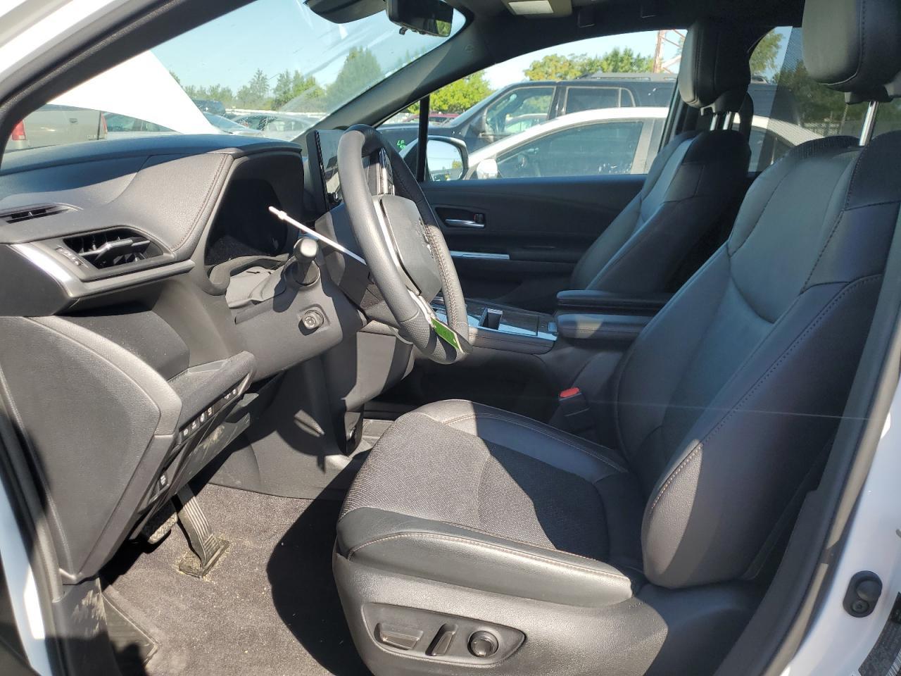 2025 Toyota Sienna Limited - Image 7