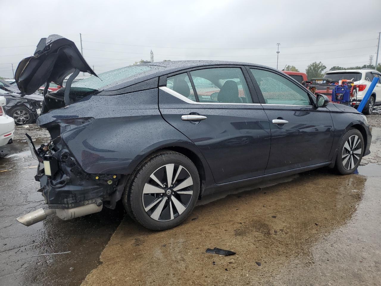 2020 Nissan Altima Sv - Image 3