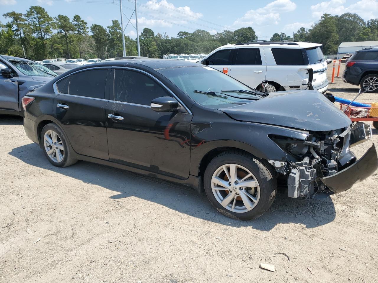 2015 Nissan Altima 2.5 - Image 4