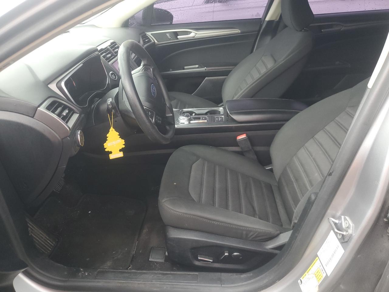 2020 Ford Fusion Se - Фото 7