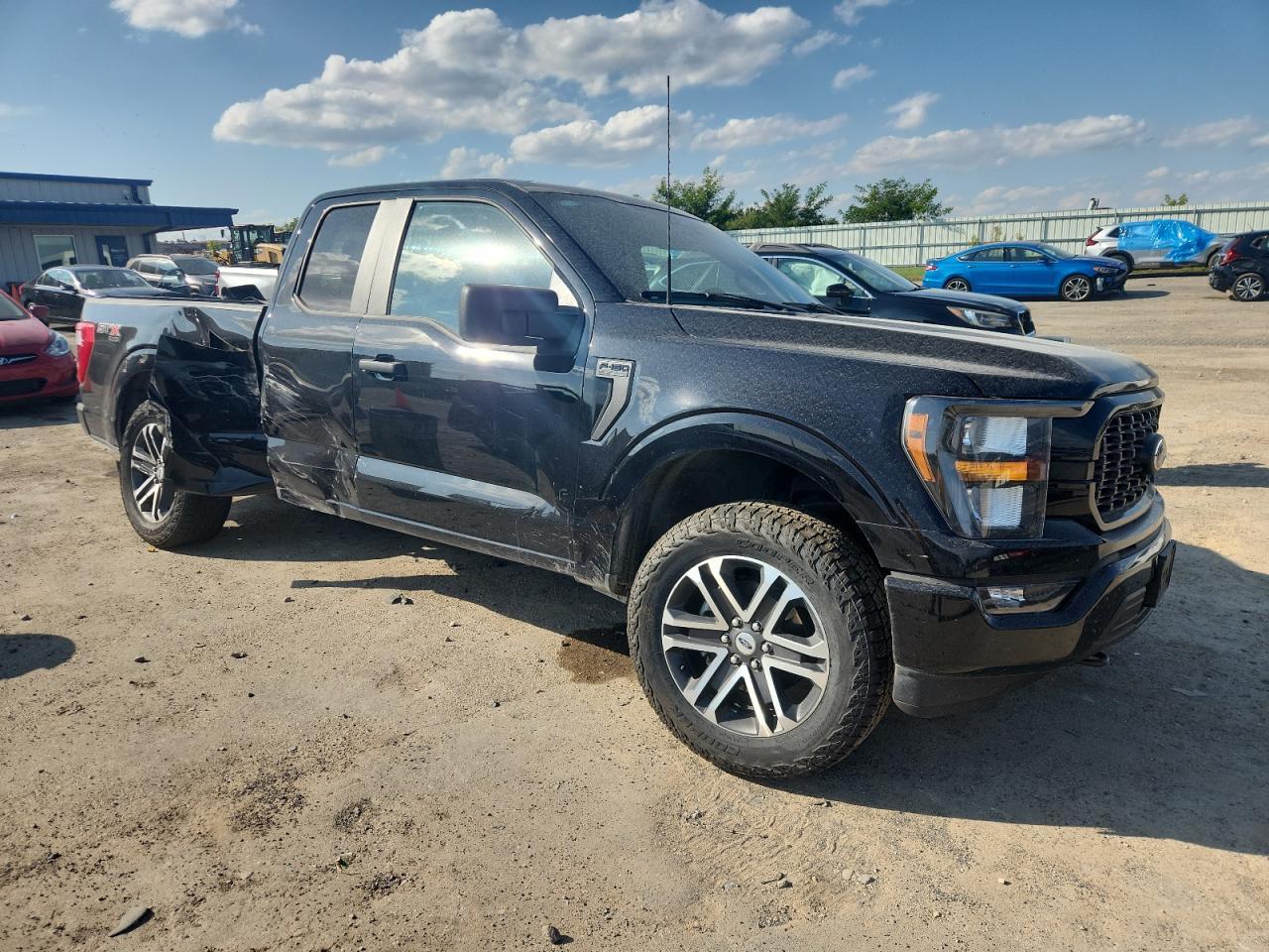 2023 Ford F150 Super Cab - Фото 4