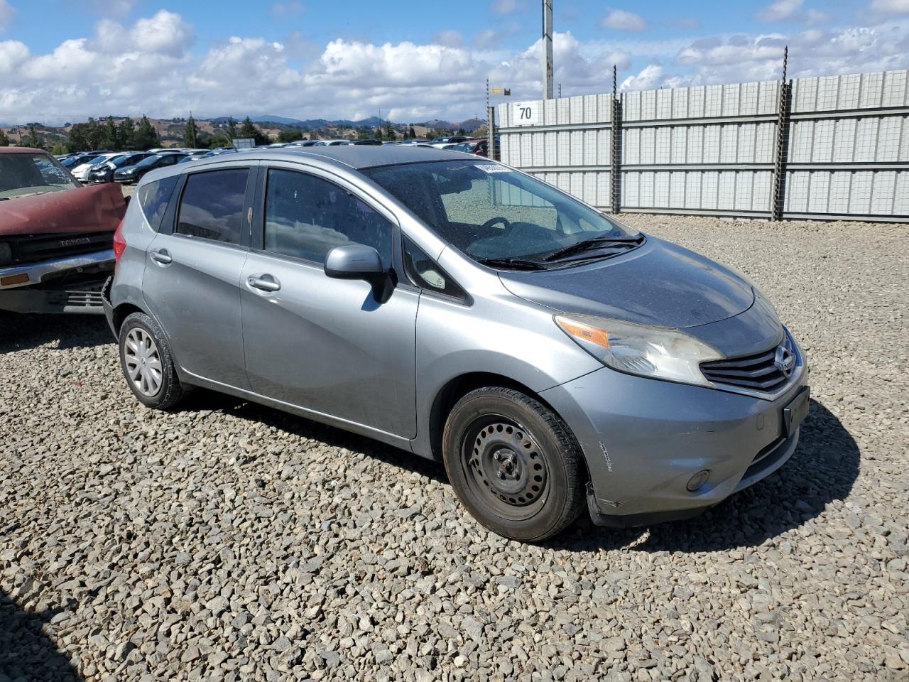 2014 Nissan Versa Note S - Фото 4
