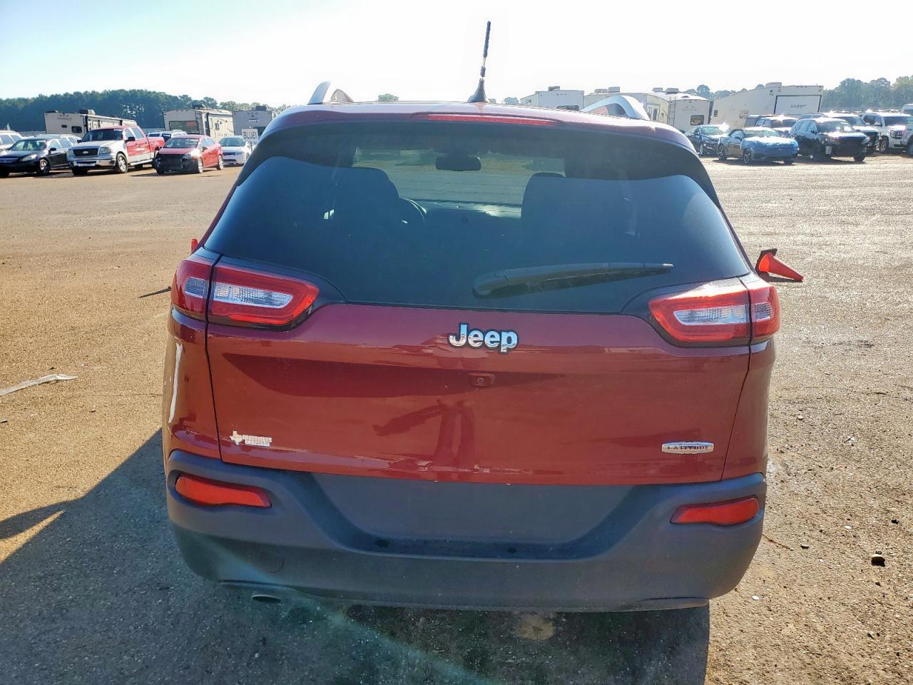 2015 Jeep Cherokee Latitude - Фото 6