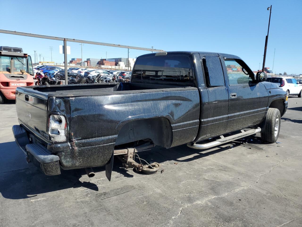 2001 Dodge Ram 1500 - Фото 3