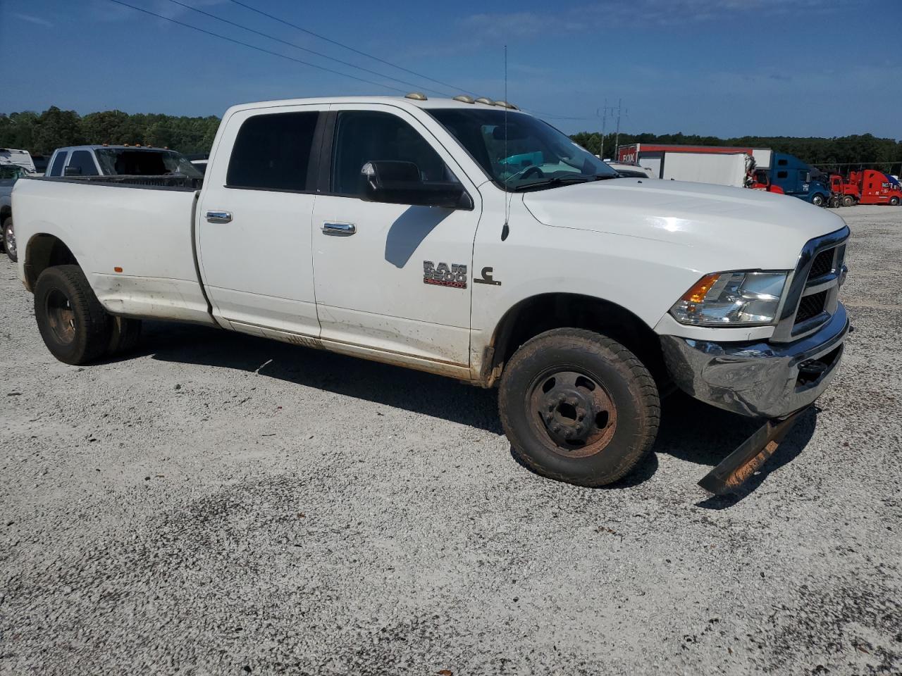 2016 Ram 3500 Longhorn - Фото 4