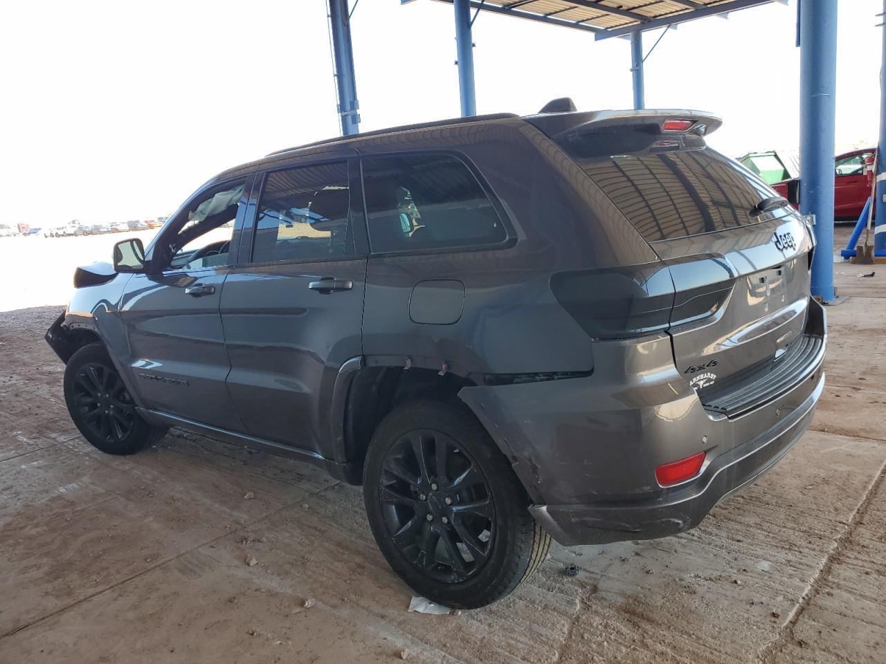 2018 Jeep Grand Cherokee Laredo - Фото 2