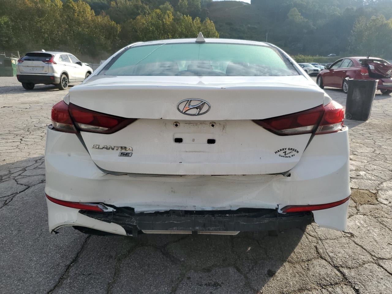 2017 Hyundai Elantra Se - Image 6