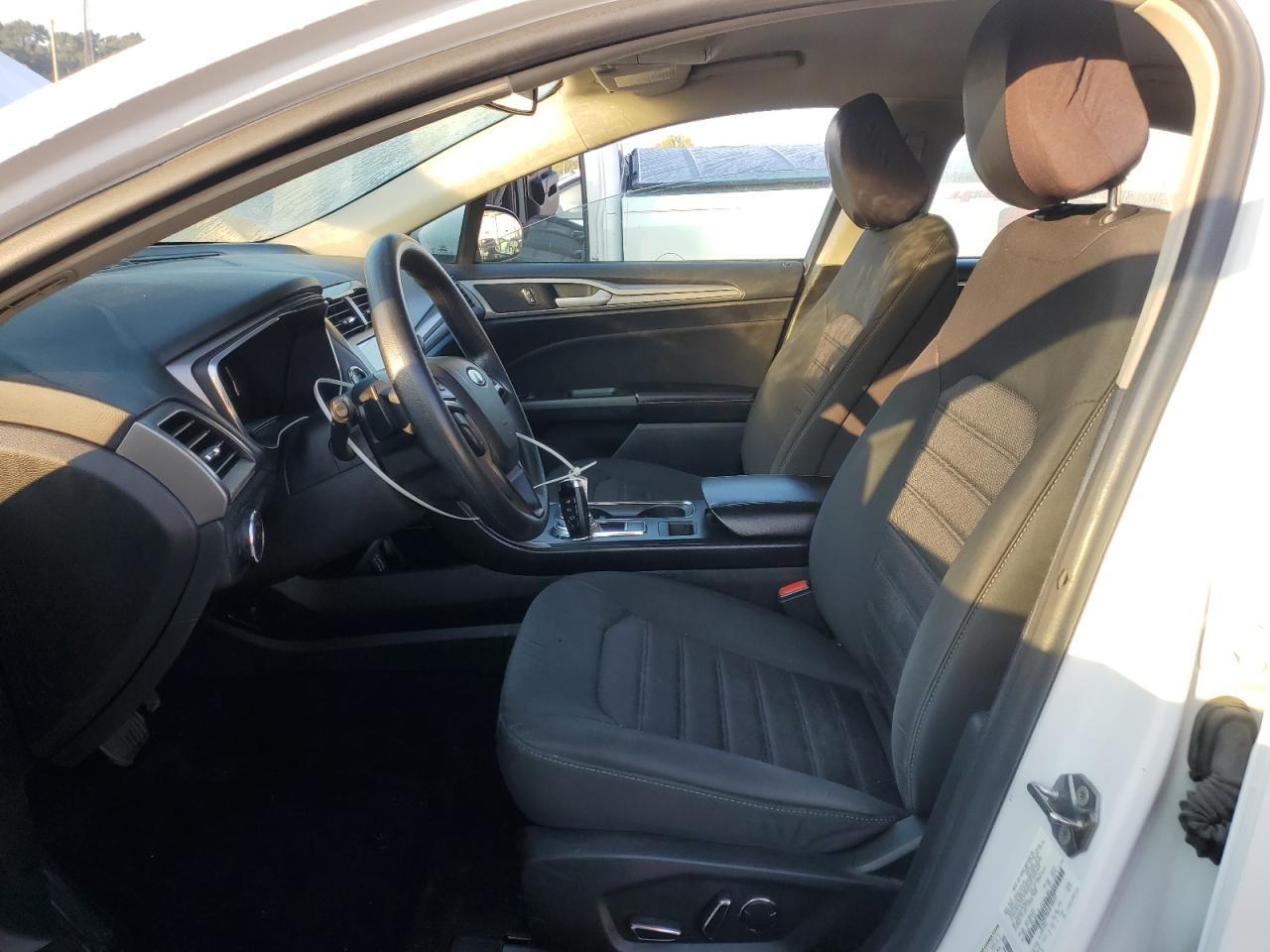 2020 Ford Fusion Se - Фото 7