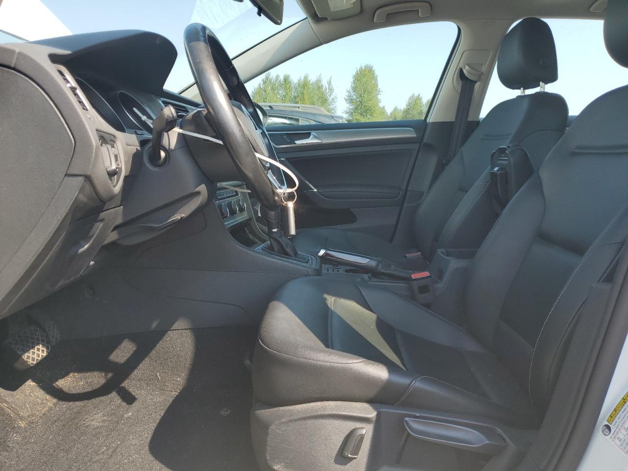 2017 Volkswagen Golf S - Image 7