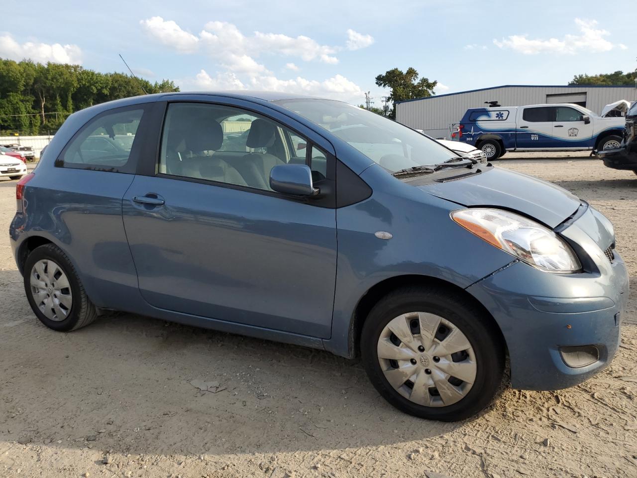 2010 Toyota Yaris - Фото 4
