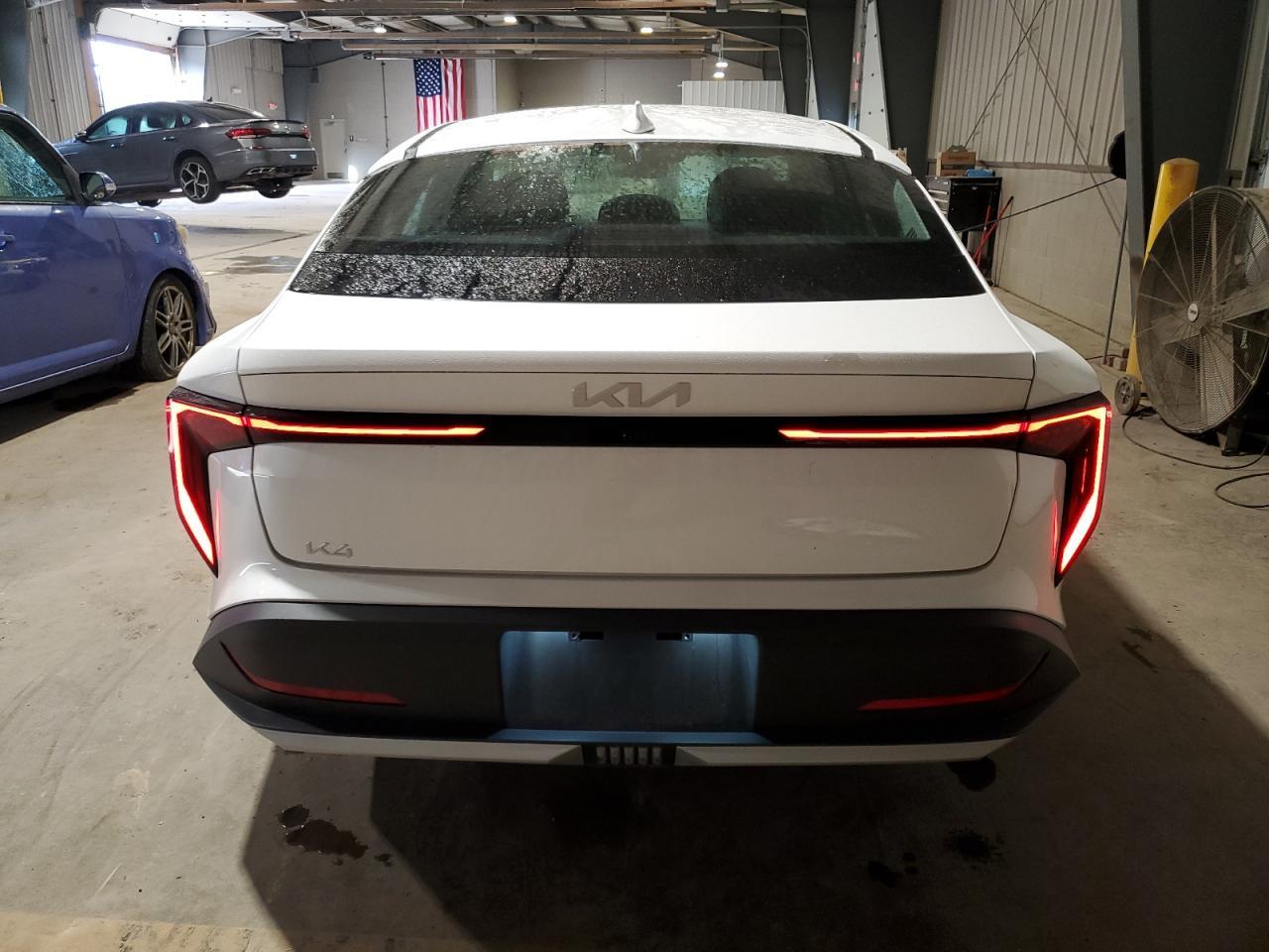 2025 Kia K4 Lx - Фото 6