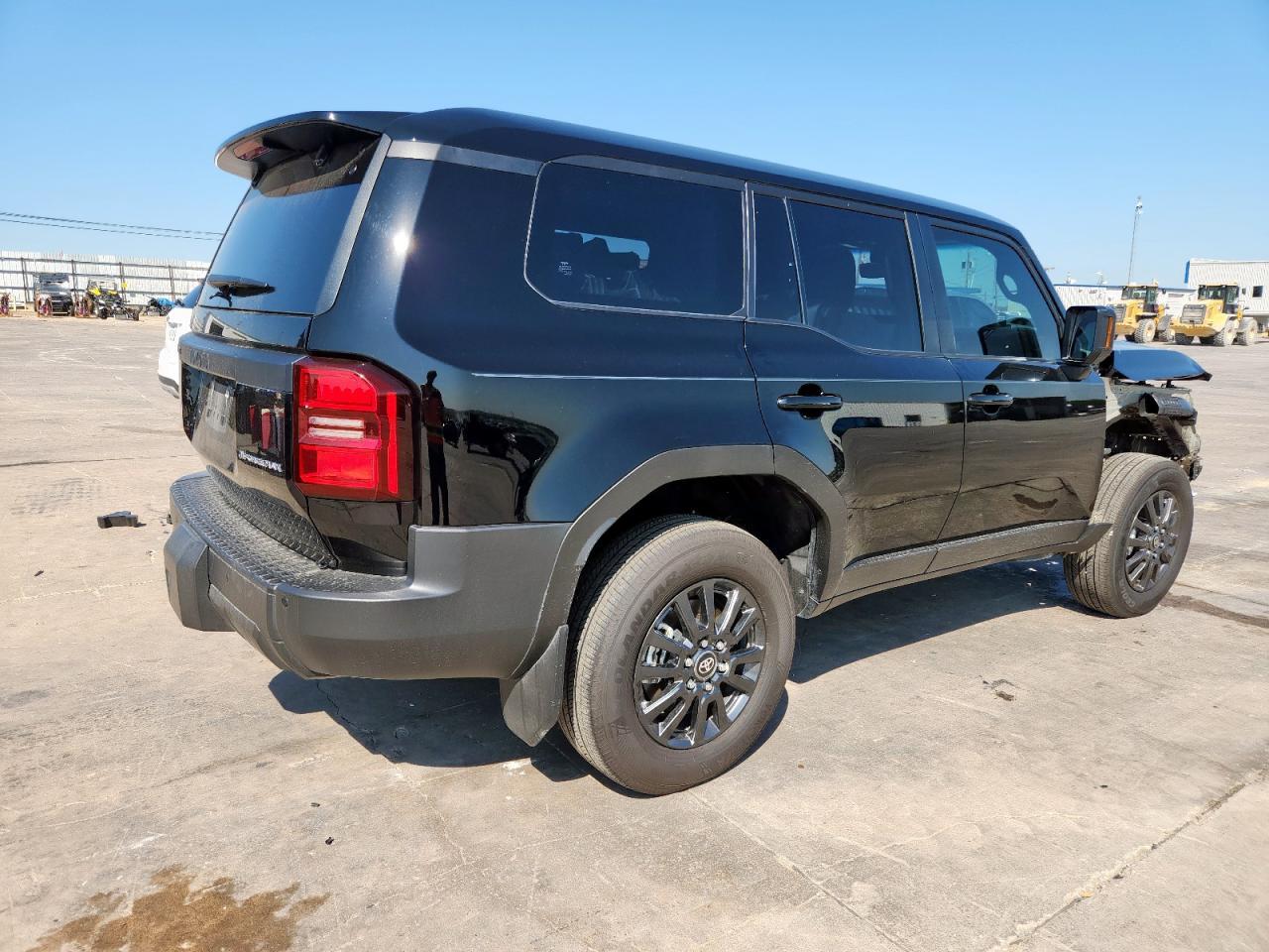 2024 Toyota Land Cruiser Base - Фото 3