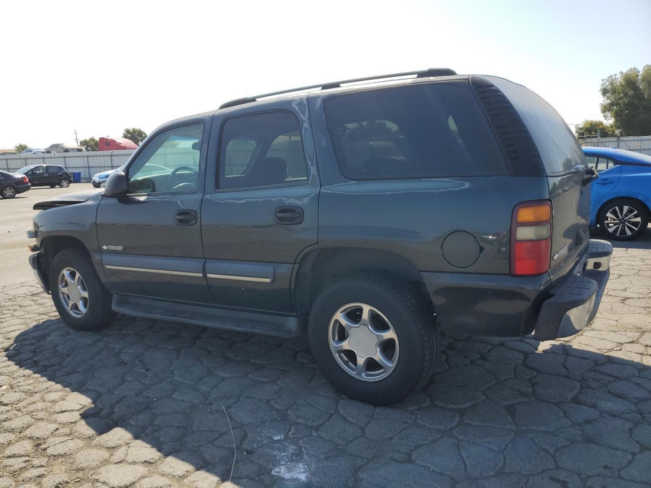 2003 Chevrolet Tahoe C1500 - Фото 2