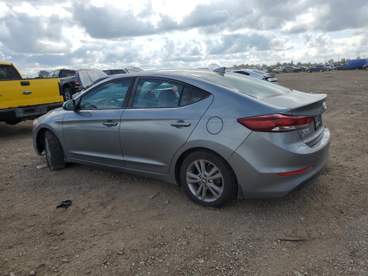 2018 Hyundai Elantra Sel - Фото 2