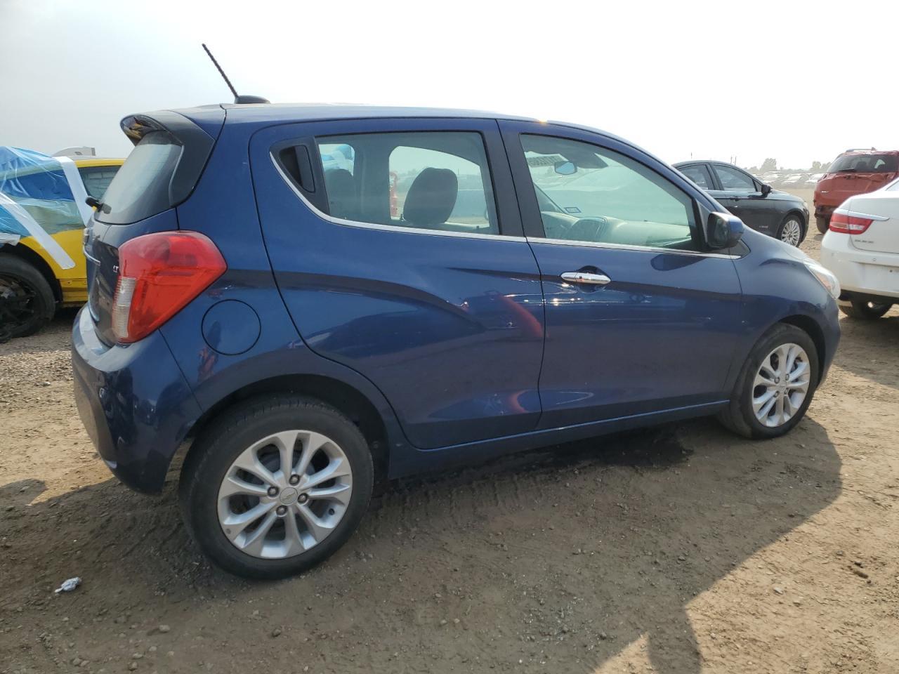 2022 Chevrolet Spark 2Lt - Фото 3