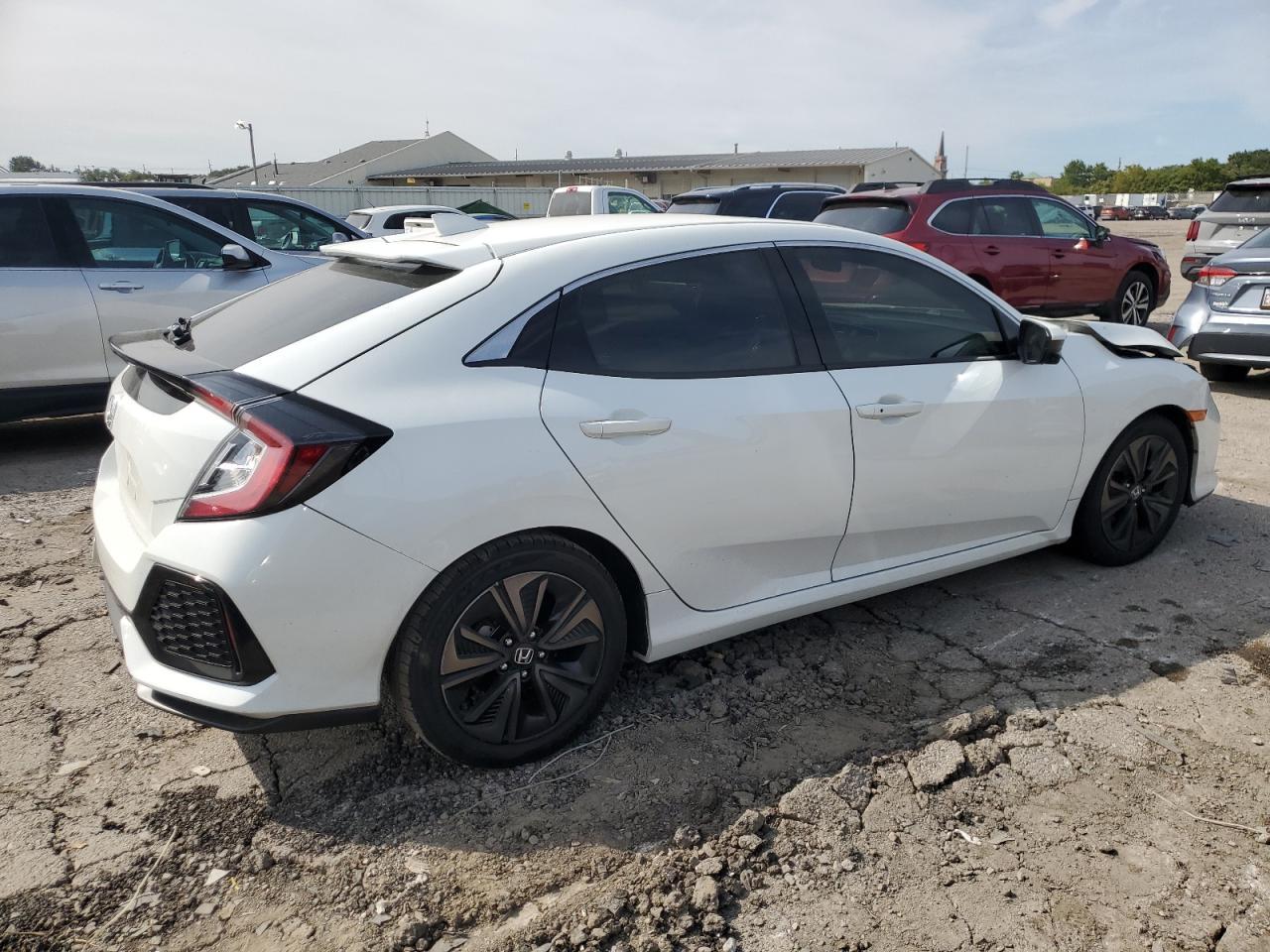 2018 Honda Civic Ex - Фото 3