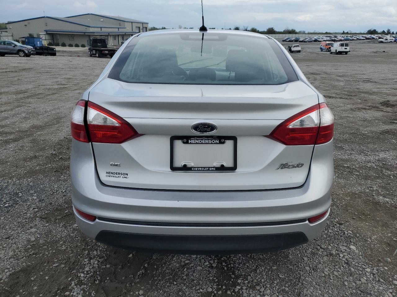 2019 Ford Fiesta Se - Фото 6